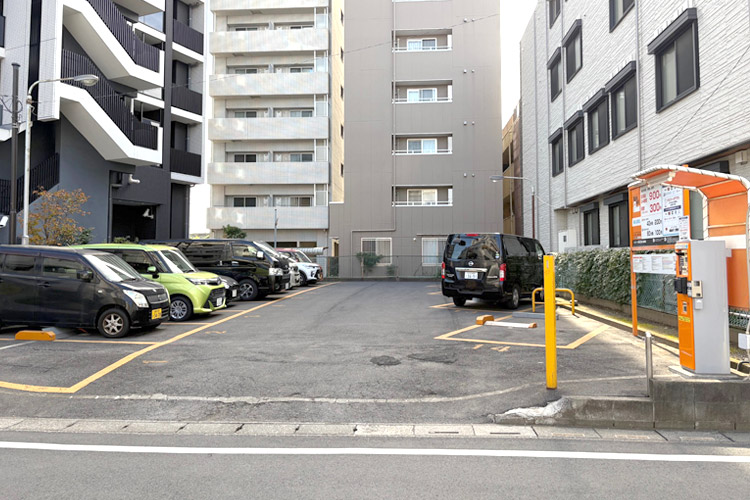 ナビパーク東川口第1駐車場